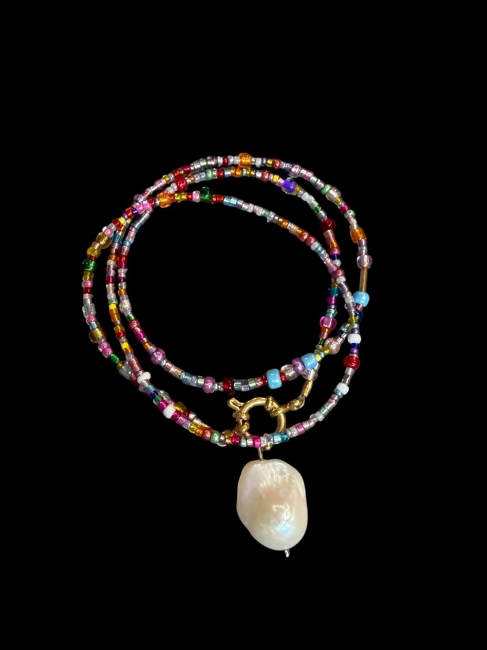Large Pearl Long Beaded Necklace.